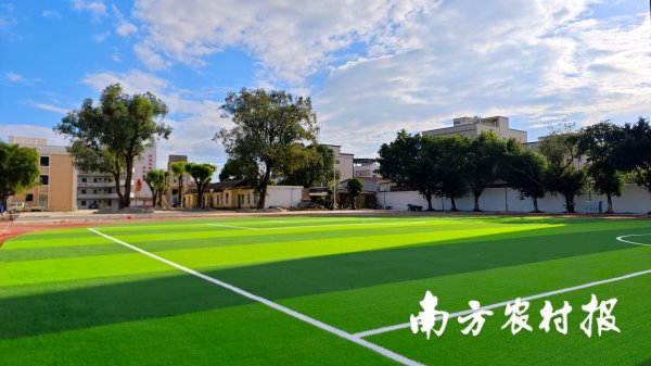 京海策略 帮扶聚力麻章校园焕新，共奏城乡教育均衡发展“奋进曲”